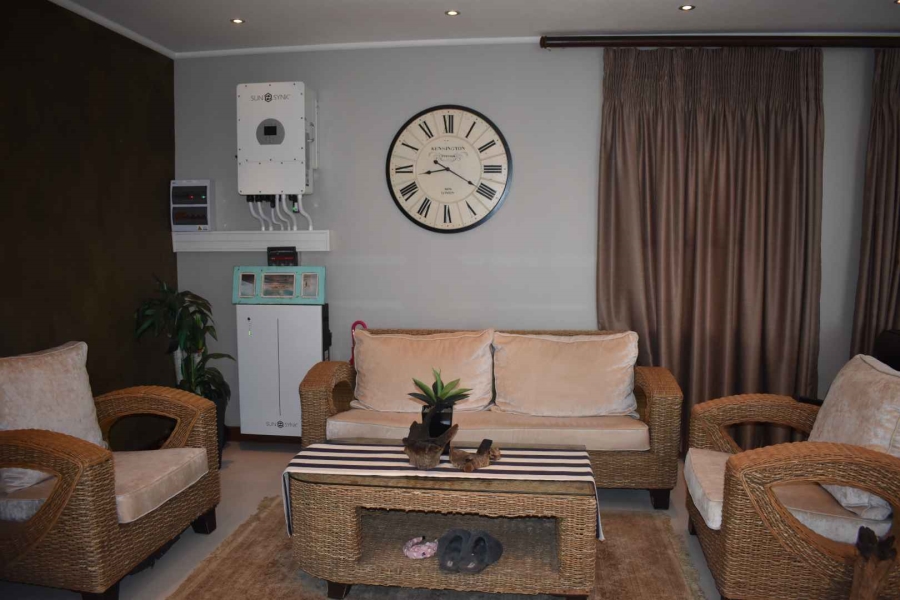 5 Bedroom Property for Sale in Gonubie Eastern Cape